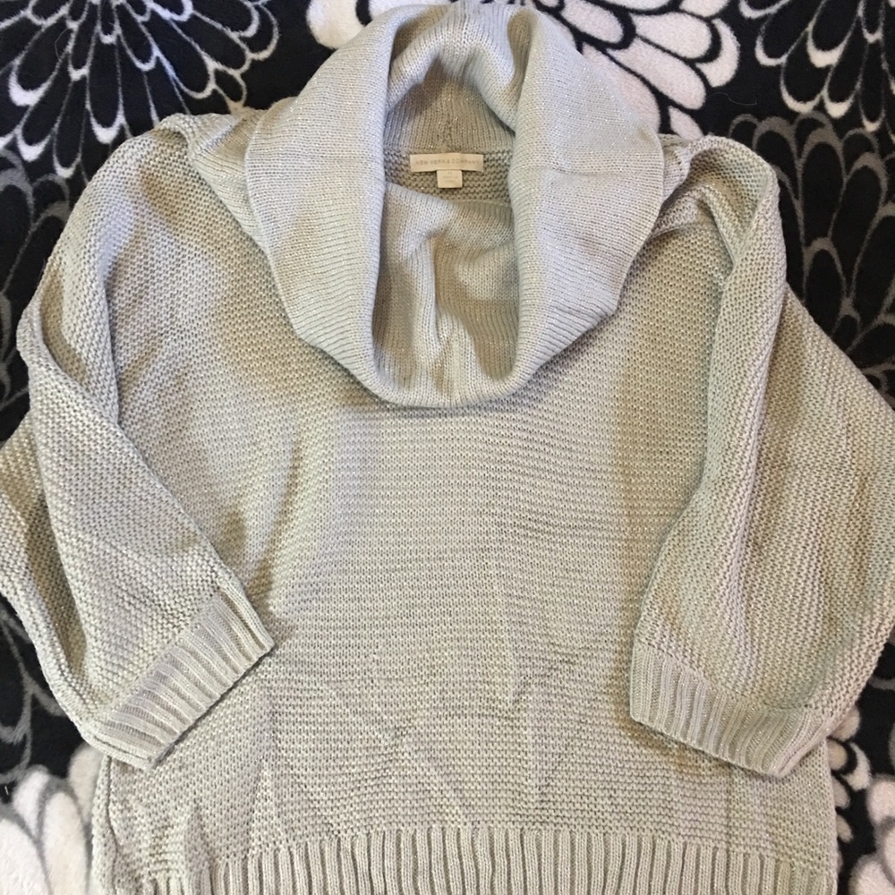 🌟New York & Company Sweater